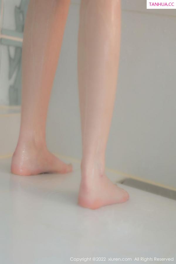 小奶瓶呜呜  [XiuRen]高清写真图 2022.08.11 No.5422 奶瓶第56张图片